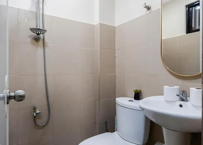 Holiday home Entire Furnished 3br House In With Parking And Washer *